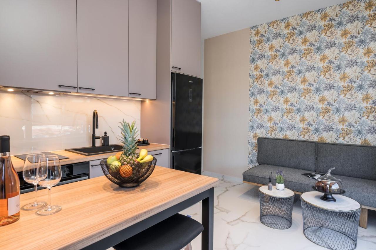 Orama Luxury Apartments Nea Kydonia Buitenkant foto