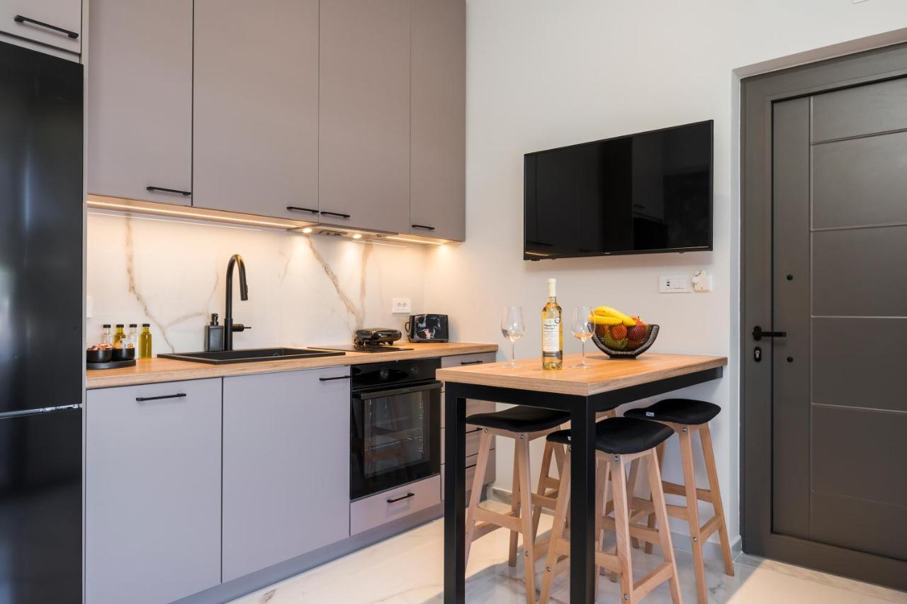 Orama Luxury Apartments Nea Kydonia Buitenkant foto